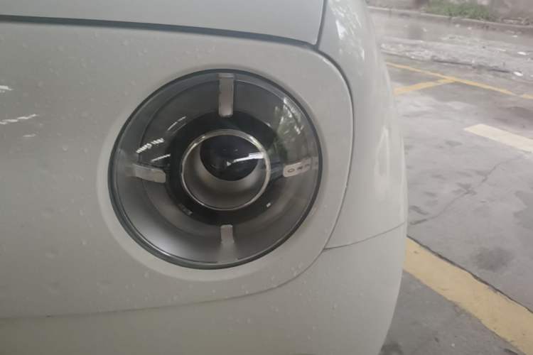 Used ORA Black Cat 2021 351 km Standard Version Left Front Headlight