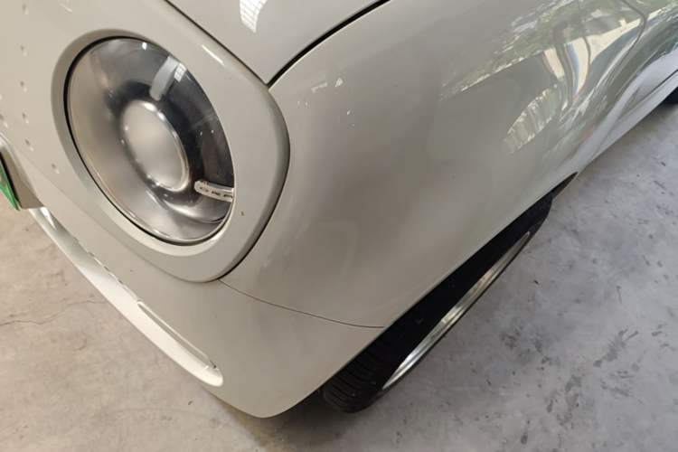 Used ORA Black Cat 2021 301 km Basic Version Left Front Headlight