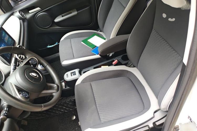 Used ORA Black Cat 2021 351 km Luxury Version Left Front Seat