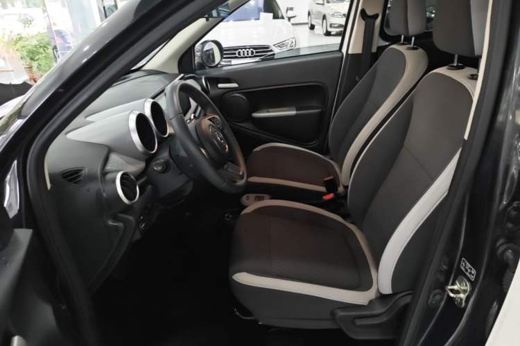 Used ORA Black Cat 2021 301km Cute Pet Edition Left Front Seat