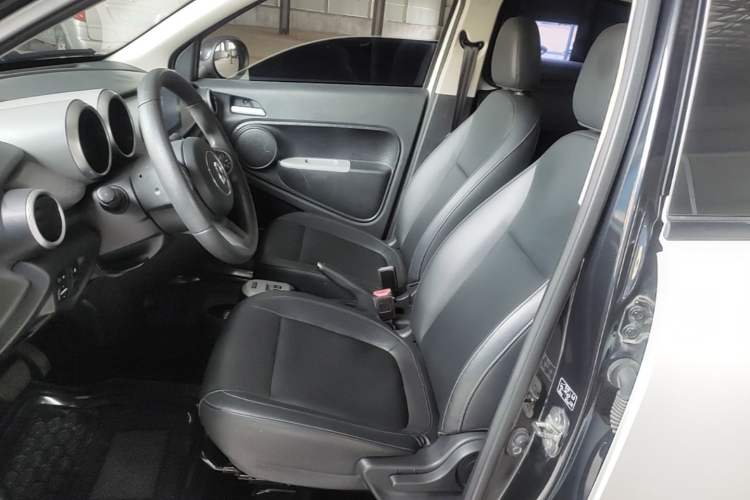 Used ORA Black Cat 2021 351 km Standard Version Left Front Seat