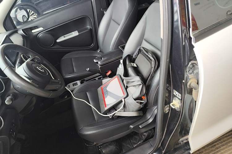 Used ORA Black Cat 2021 351 km Standard Version Left Front Seat