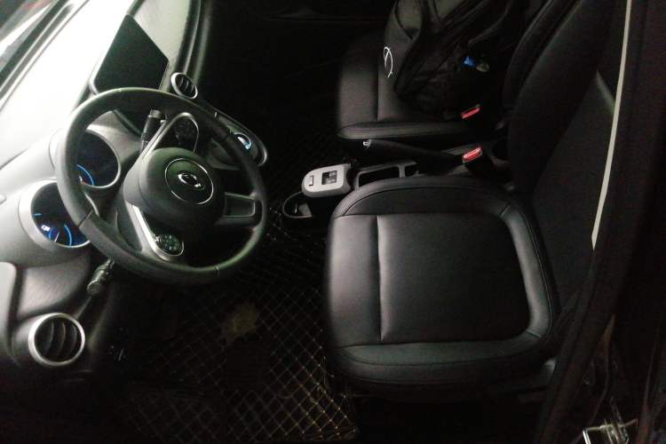 Used ORA Black Cat 2021 351 km Standard Version Left Front Seat