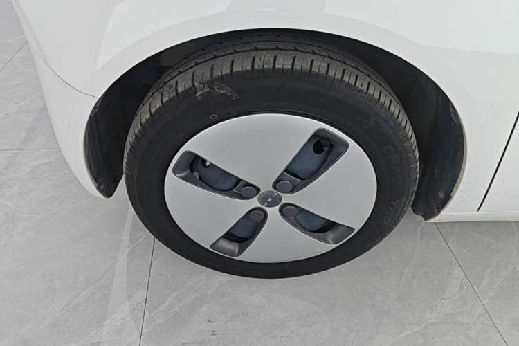 Used ORA Black Cat 2021 301km Cute Pet Edition Left Front Wheel Hub