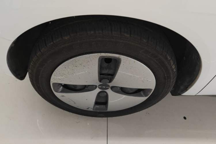 Used ORA Black Cat 2021 301km Cute Pet Edition Left Front Wheel Hub