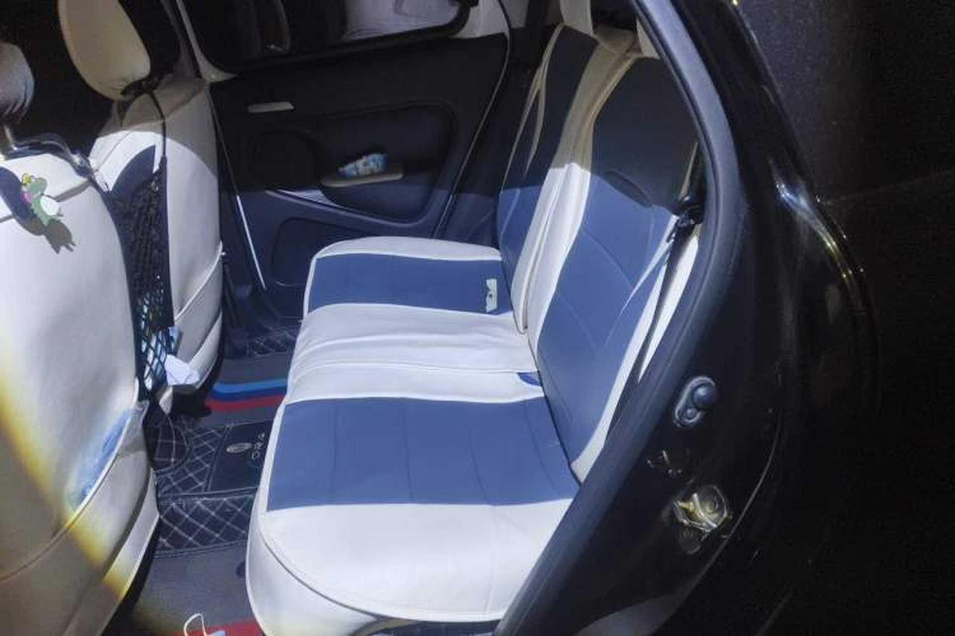 Used ORA Black Cat 2021 301 km Basic Version Left Rear Seat