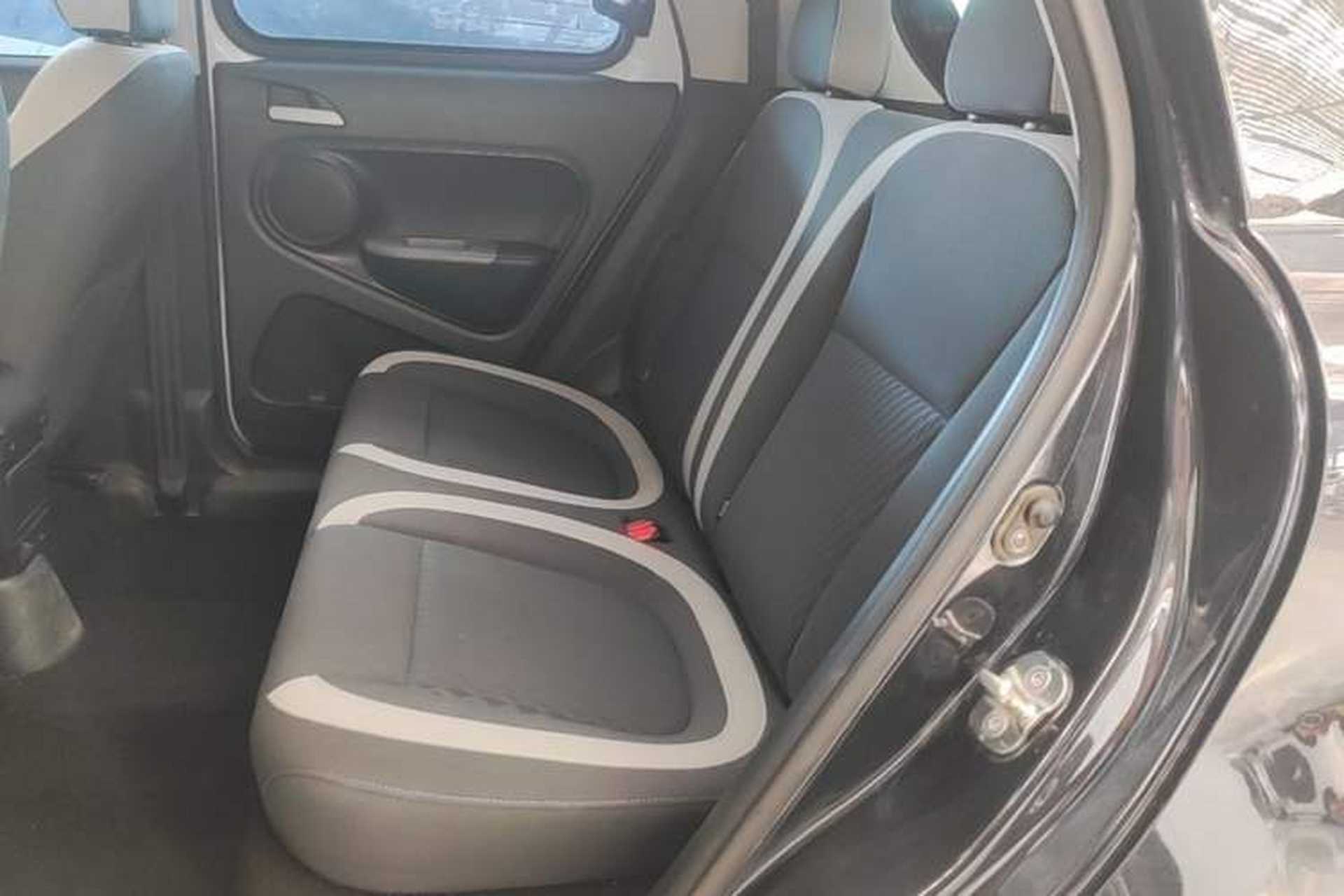 Used ORA Black Cat 2021 301 km Basic Version Left Rear Seat