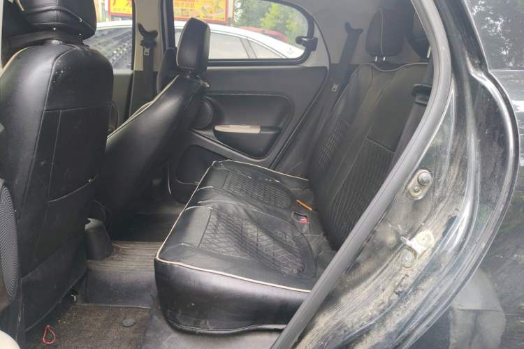 Used ORA Black Cat 2021 351 km Standard Version Left Rear Seat