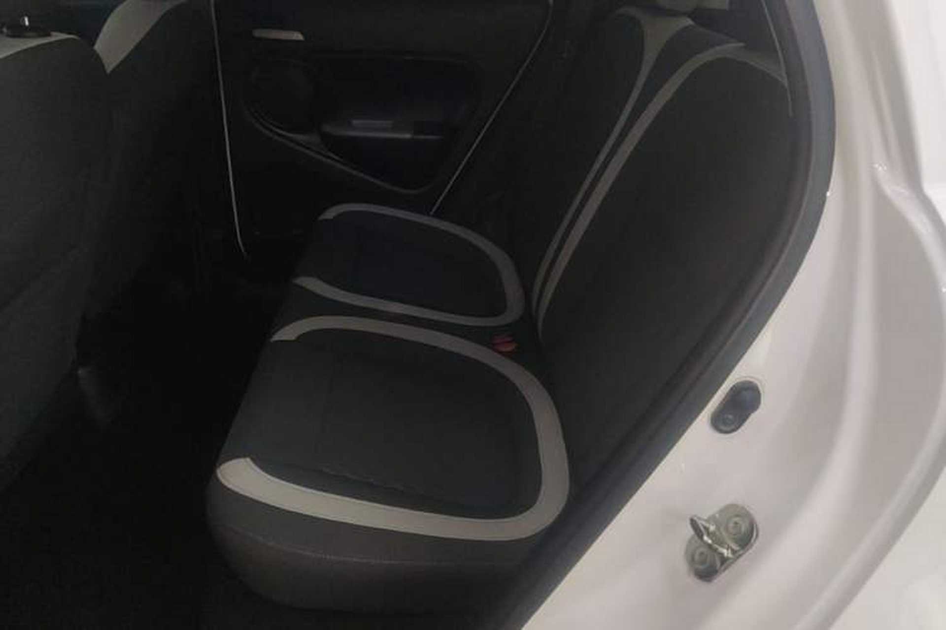 Used ORA Black Cat 2021 301 km Basic Version Left Rear Seat