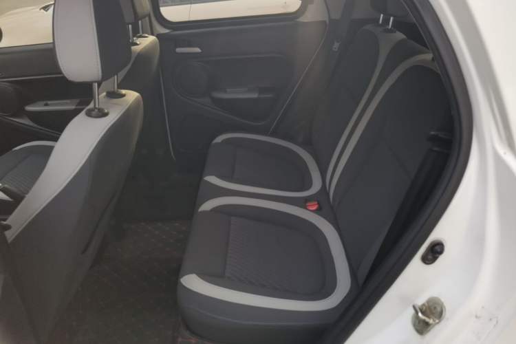Used ORA Black Cat 2021 301 km Basic Version Left Rear Seat