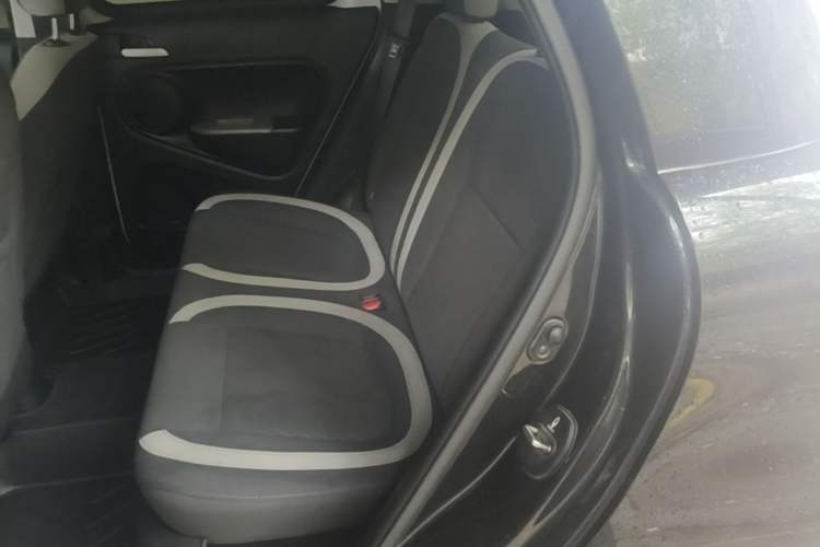 Used ORA Black Cat 2021 351 km Standard Version Left Rear Seat