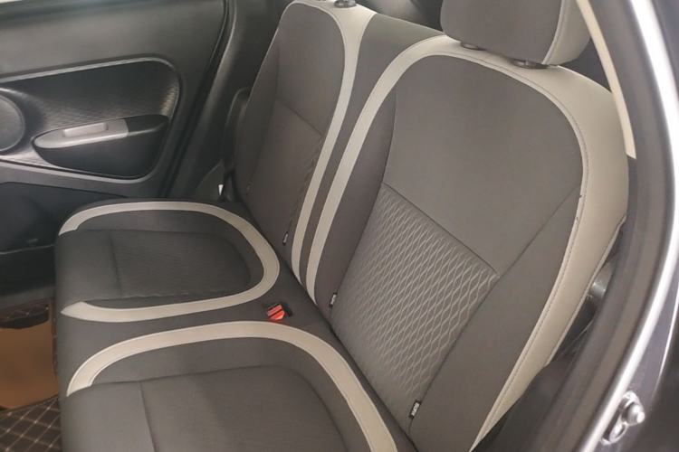 Used ORA Black Cat 2021 301 km Basic Version Left Rear Seat