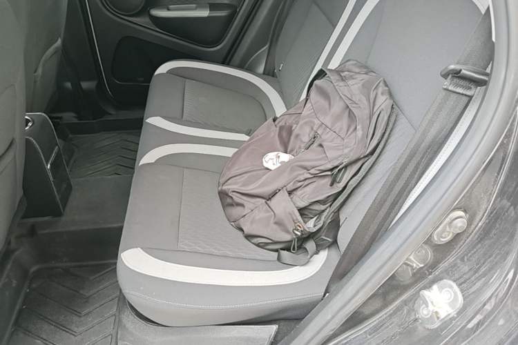 Used ORA Black Cat 2021 301 km Basic Version Left Rear Seat