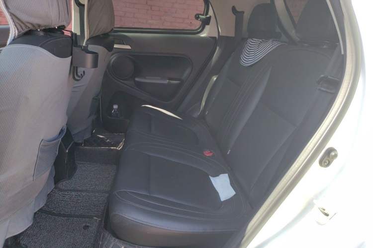 Used ORA Black Cat 2021 351 km Standard Version Left Rear Seat