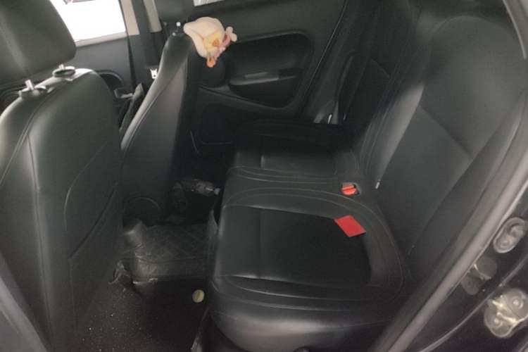 Used ORA Black Cat 2021 351 km Standard Version Left Rear Seat