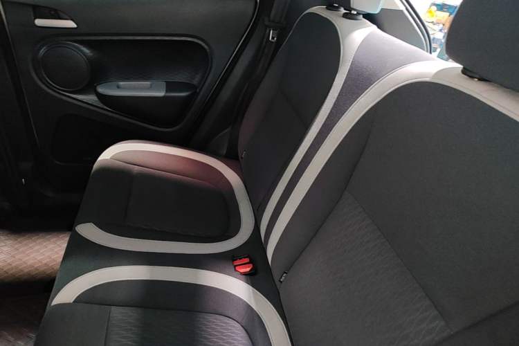 Used ORA Black Cat 2021 351 km Standard Version Left Rear Seat