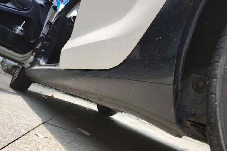 Used ORA Black Cat 2021 351 km Standard Version Left Side Sill