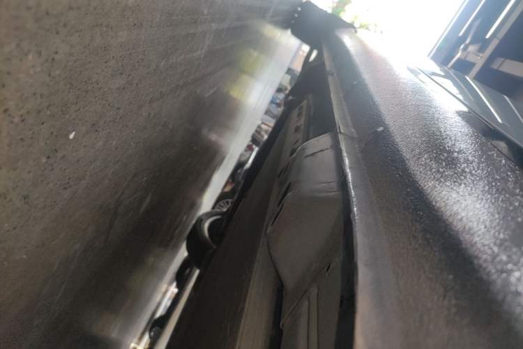 Used ORA Black Cat 2021 351 km Luxury Version Left Side Sill