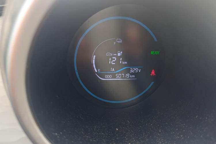 Used ORA Black Cat 2021 351 km Luxury Version Odometer Close Up
