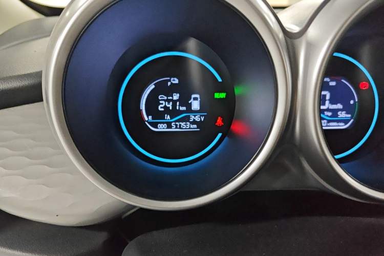 Used ORA Black Cat 2021 351 km Luxury Version Odometer Close Up
