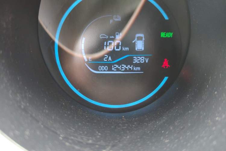 Used ORA Black Cat 2021 351 km Standard Version Odometer Close Up