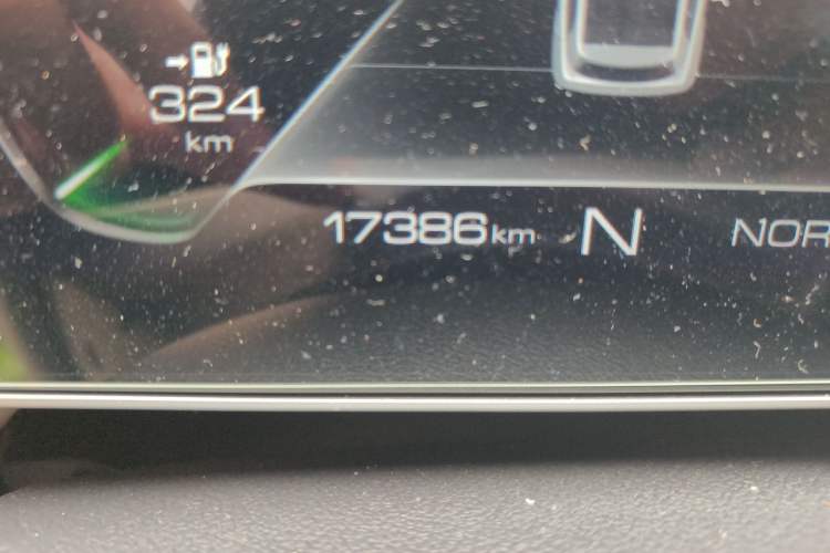 Used ORA Black Cat 2021 351 km Luxury Version Odometer Close Up