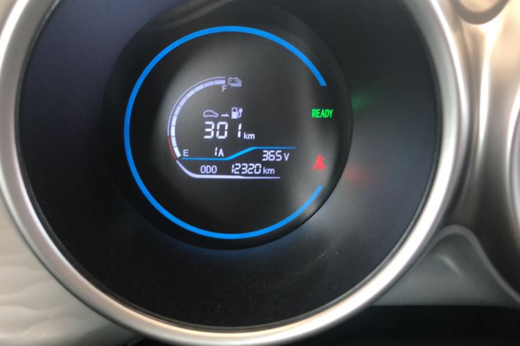Used ORA Black Cat 2021 301km Cute Pet Edition Odometer Close Up