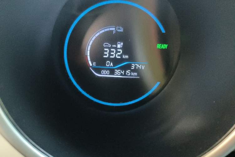 Used ORA Black Cat 2021 351 km Standard Version Odometer Close Up
