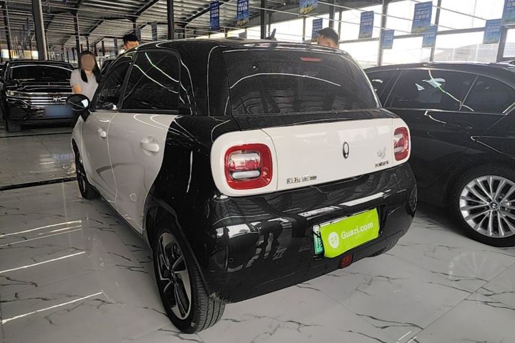 Used ORA Black Cat 2021 351 km Luxury Version Rear Left 45 Deg