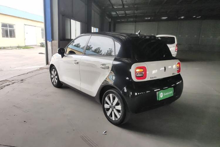 Used ORA Black Cat 2021 351 km Standard Version Rear Left 45 Deg