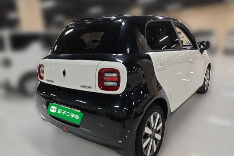 Used ORA Black Cat 2021 351 km Luxury Version Rear Right 45 Deg