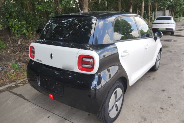 Used ORA Black Cat 2021 301 km Basic Version Rear Right 45 Deg