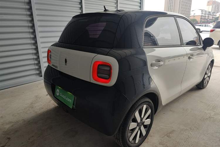 Used ORA Black Cat 2021 351 km Standard Version Rear Right 45 Deg