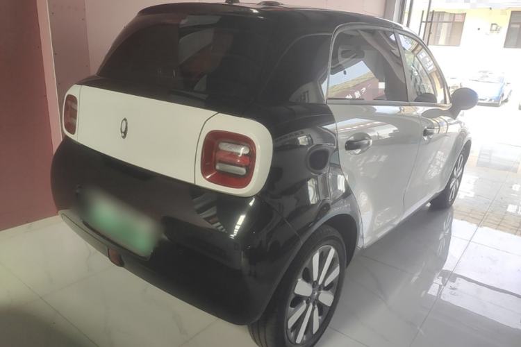 Used ORA Black Cat 2021 351 km Standard Version Rear Right 45 Deg