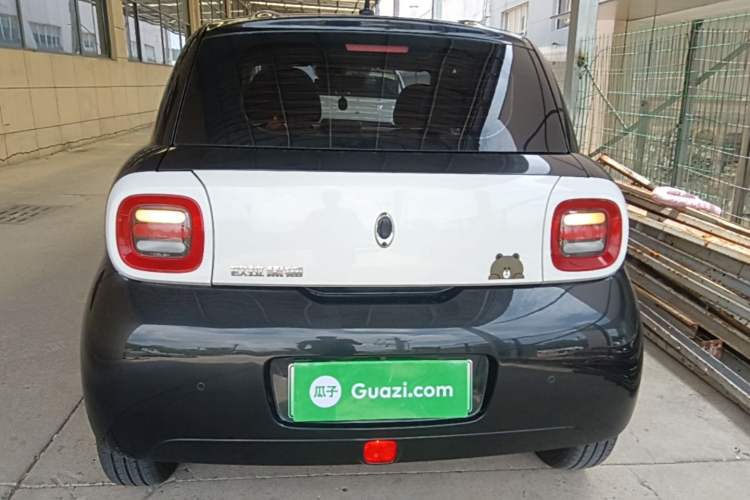 Used ORA Black Cat 2021 351 km Luxury Version Rear