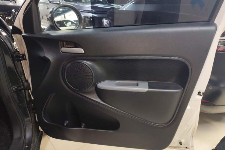 Used ORA Black Cat 2021 301 km Basic Version Right Front Door Interior
