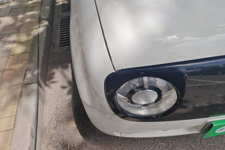 Used ORA Black Cat 2021 301 km Basic Version Right Front Headlight