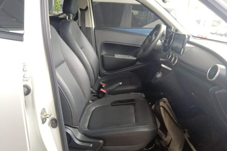 Used ORA Black Cat 2021 351 km Standard Version Right Front Seat