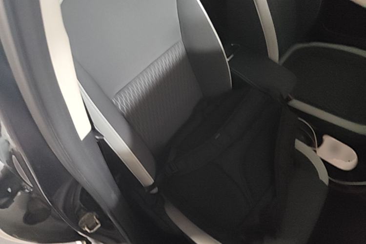 Used ORA Black Cat 2021 301km Cute Pet Edition Right Front Seat