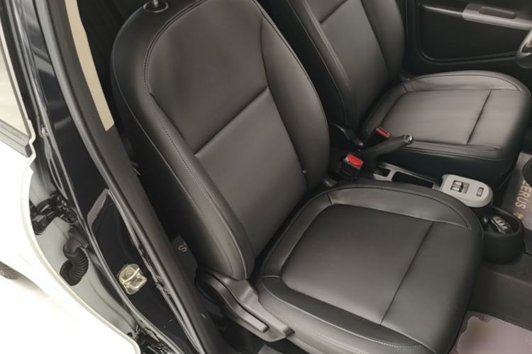 Used ORA Black Cat 2021 351 km Standard Version Right Front Seat