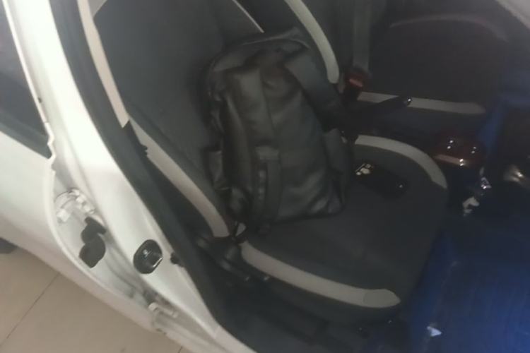 Used ORA Black Cat 2021 301 km Basic Version Right Front Seat