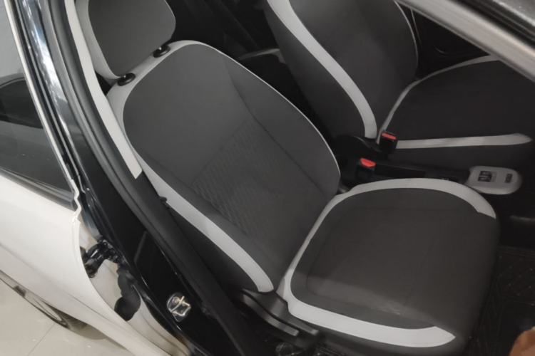 Used ORA Black Cat 2021 301km Cute Pet Edition Right Front Seat