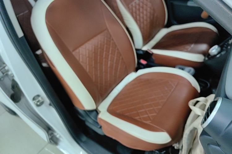 Used ORA Black Cat 2021 301km Cute Pet Edition Right Front Seat