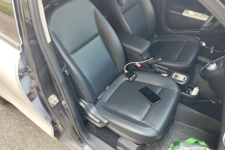 Used ORA Black Cat 2021 351 km Standard Version Right Front Seat