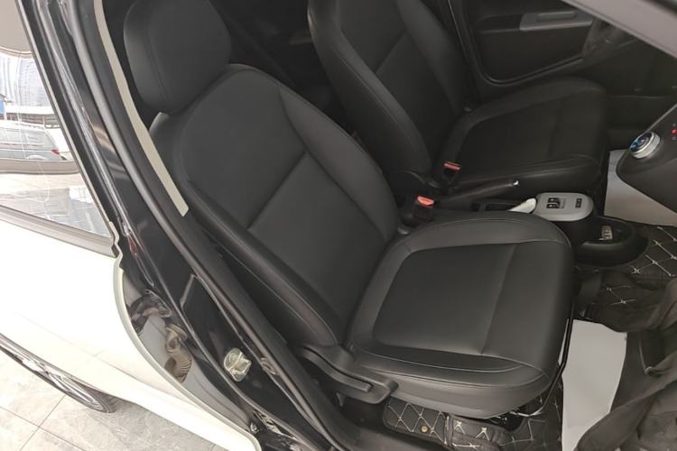 Used ORA Black Cat 2021 351 km Standard Version Right Front Seat