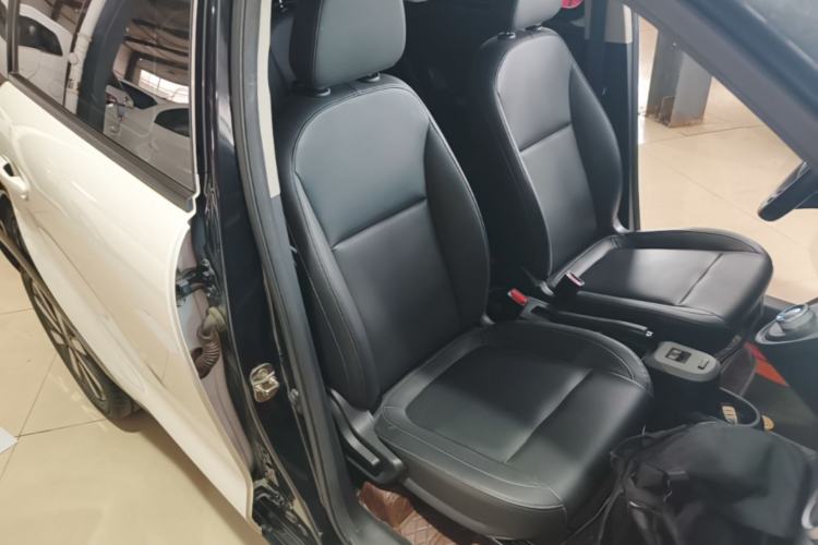 Used ORA Black Cat 2021 351 km Standard Version Right Front Seat