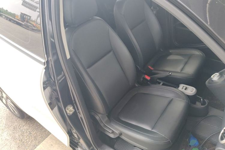 Used ORA Black Cat 2021 351 km Standard Version Right Front Seat
