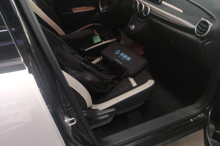 Used ORA Black Cat 2021 351 km Luxury Version Right Front Seat