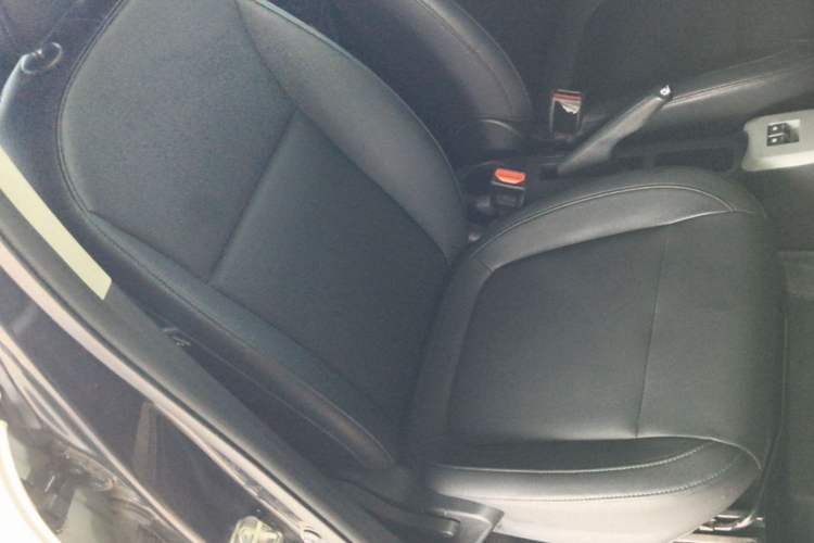 Used ORA Black Cat 2021 351 km Standard Version Right Front Seat