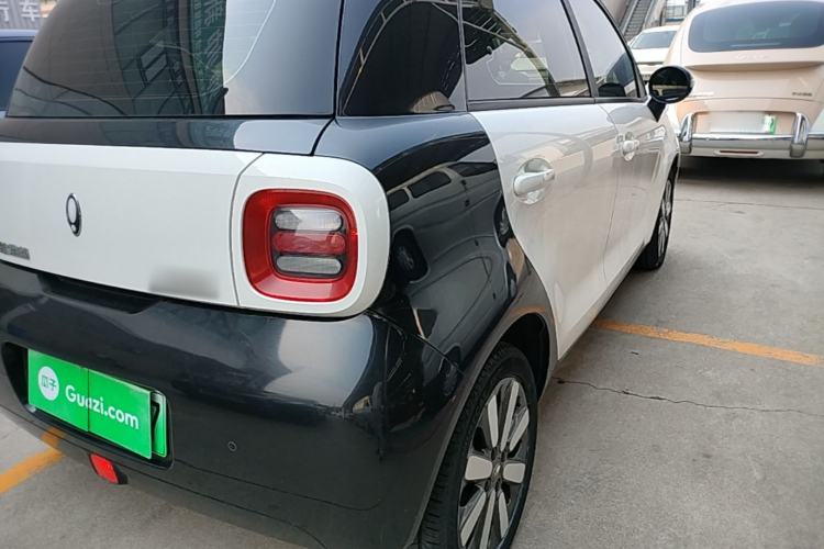 Used ORA Black Cat 2021 351 km Standard Version Right Rear Taillight